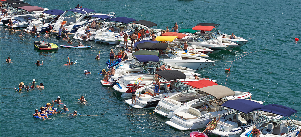 Boat Birthday Party Chicago / 2017 Air Show Yacht Party Chicago