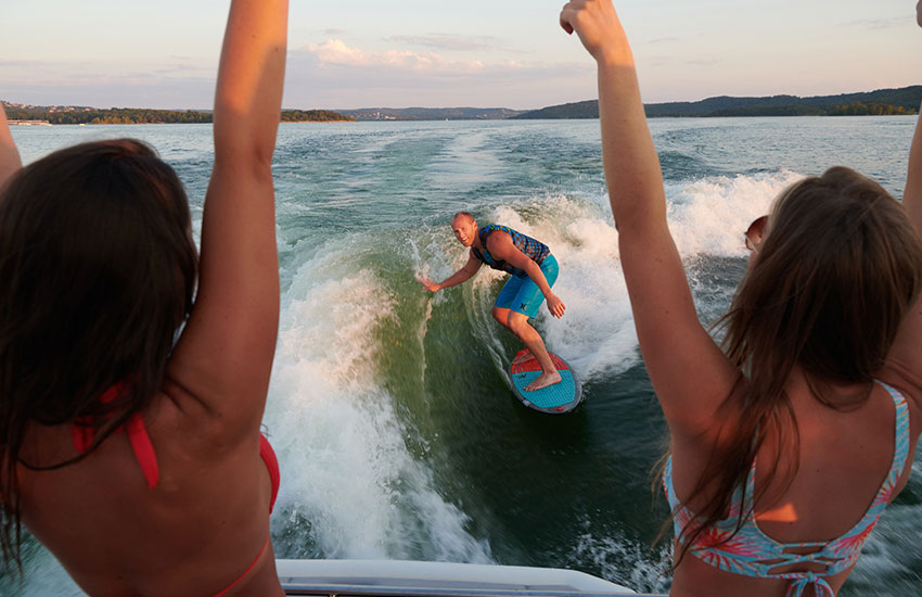 Wake Surfing: Trending Hot