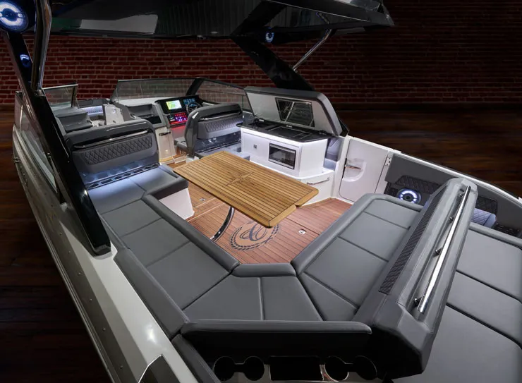 boat seating