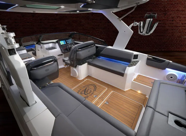 boat seating