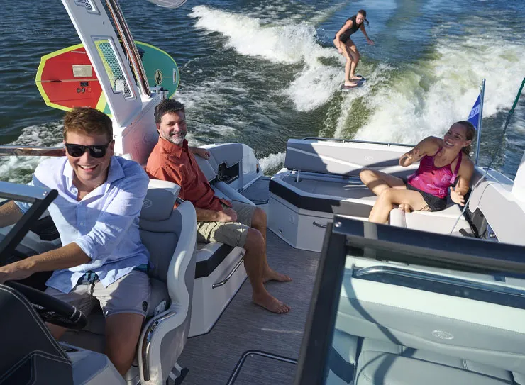 wake boarder